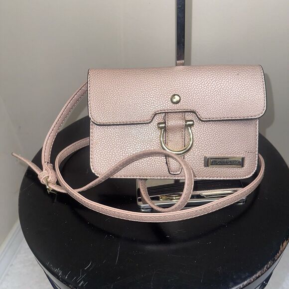 Tahari Handbags - Tahari Pink Pebble Textured Crossbody Shoulder Wallet Handbag EUC